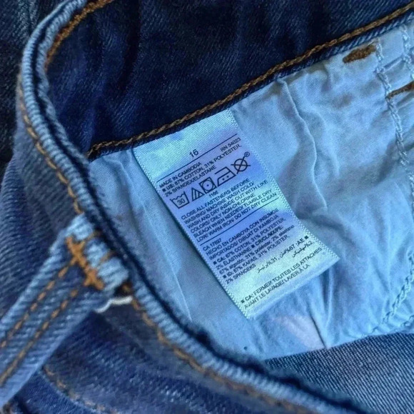 Old Navy Mid Rise Kicker Bootcut Jeans Size 16 -Great Condition, Blue Denim - Picture 6 of 8